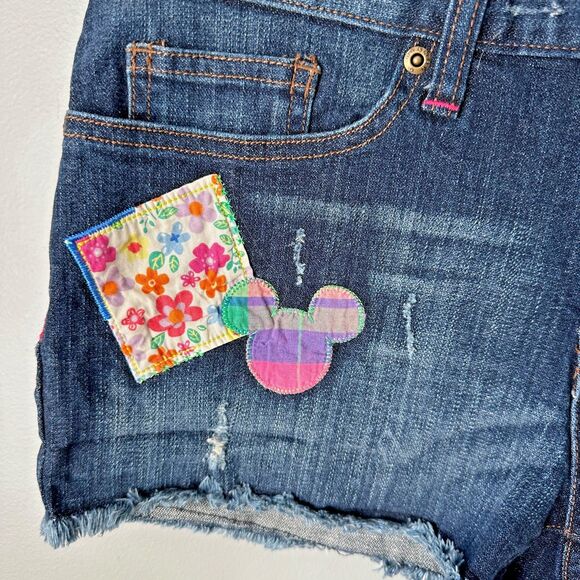 Disney Parks Mickey Mouse Patchwork Denim Distressed Jean Shorts Womens Size 10 - Picture 2 of 5